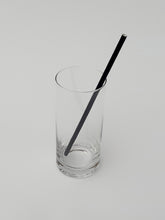 Load image into Gallery viewer, Black paper straws made in Great Britain. Our biodegradable eco friendly paper straws are recyclable with a low carbon footprint. Say no to plastic – our planet matters.