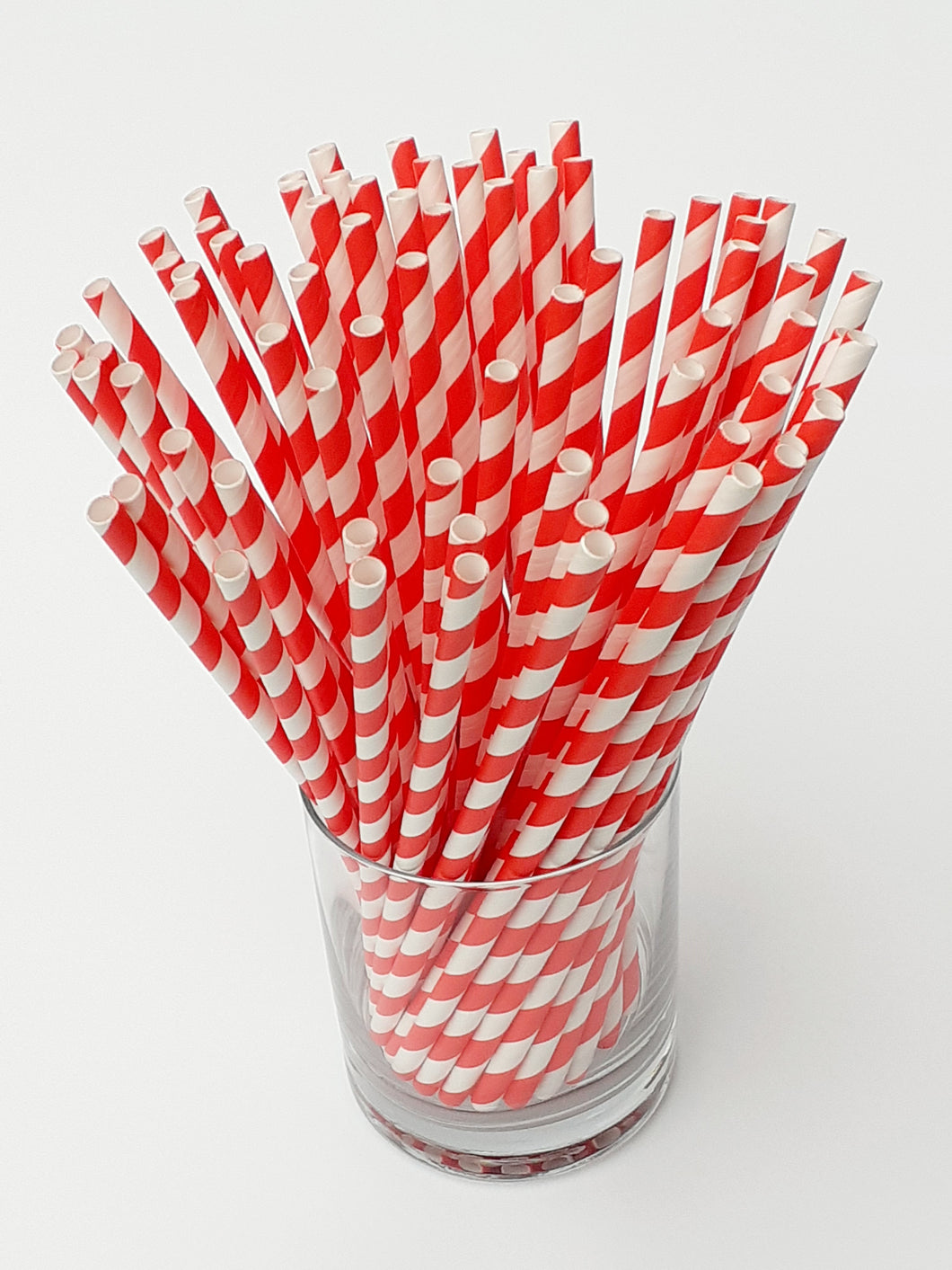 Red stripe paper straws made in UK. Our biodegradable eco friendly paper straws are recyclable with a low carbon footprint. Say no to plastic – our planet matters.